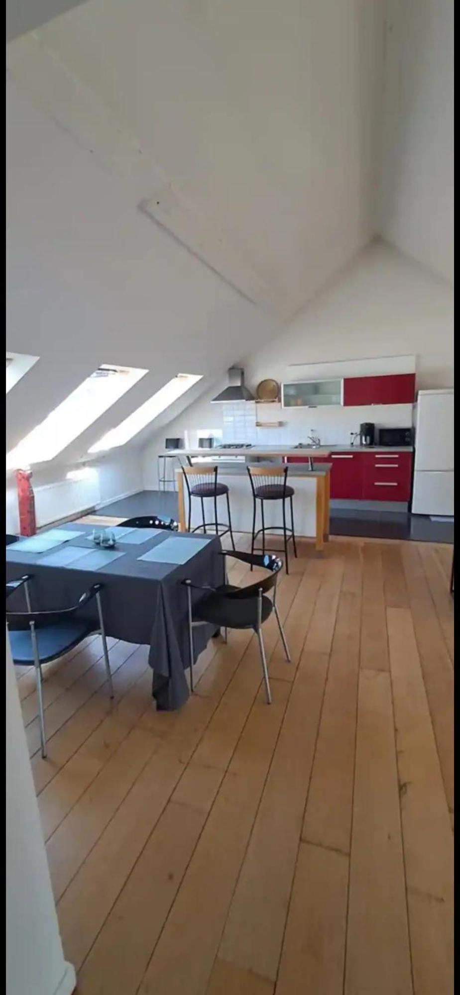 Penthouse Confortable 2 Chambres Au Coeur De Bruxelles Bagian luar foto